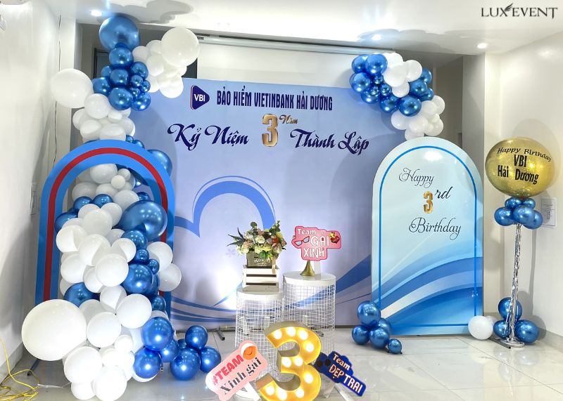 Mẫu backdrop sinh nhật công ty số 7