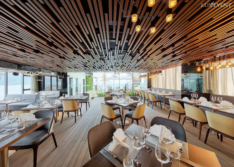 Địa điểm tổ chức sự kiện tại Đà Nẵng - Sky View Restaurant