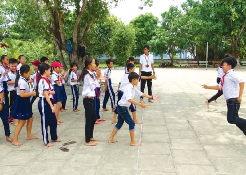 Trò chơi "Truyền Tinh"