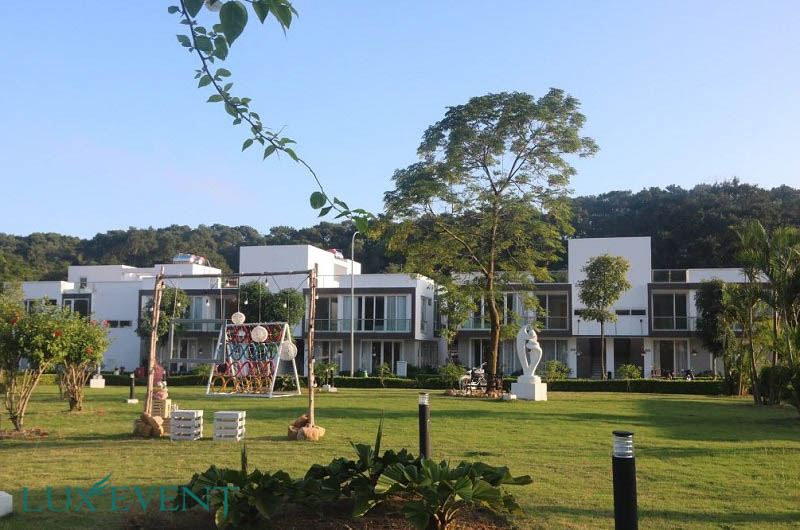 Sen Xanh Vạn Sơn Resort 