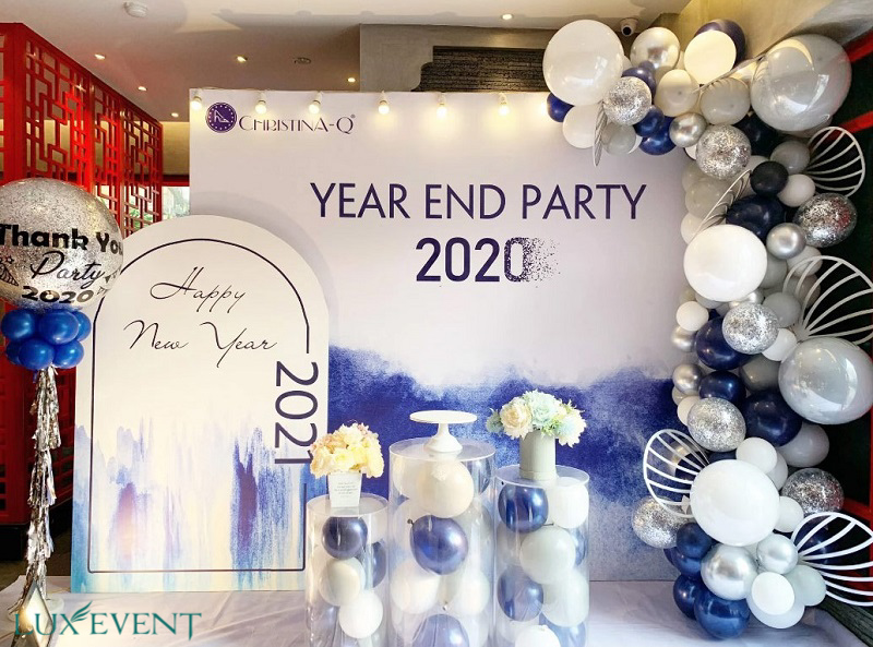 Concept Year End Party màu xanh dương và màu trắng hòa quyện