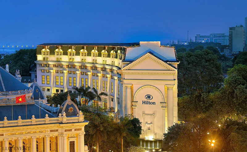 Địa điểm tổ chức Gala Dinner - Khách sạn Hilton Hà Nội Opera