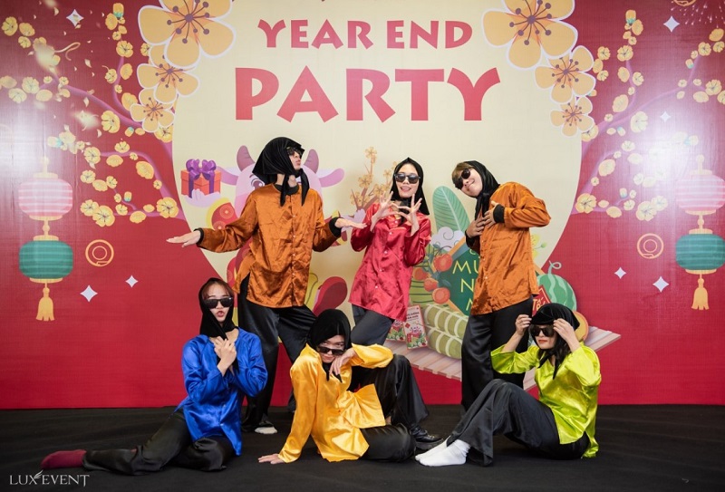 Chủ đề year end party - Chủ đề cô Ba Sài Gòn 