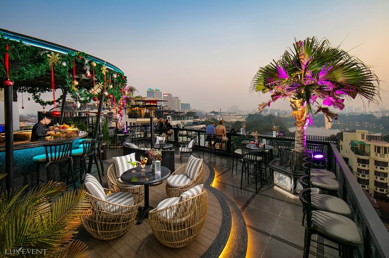The Rooftop Bar Hanoi
