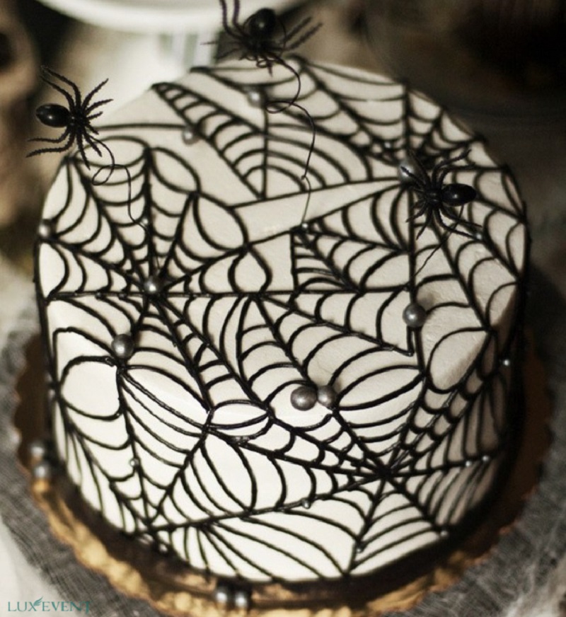 Bánh halloween - Bánh mạng nhện 
