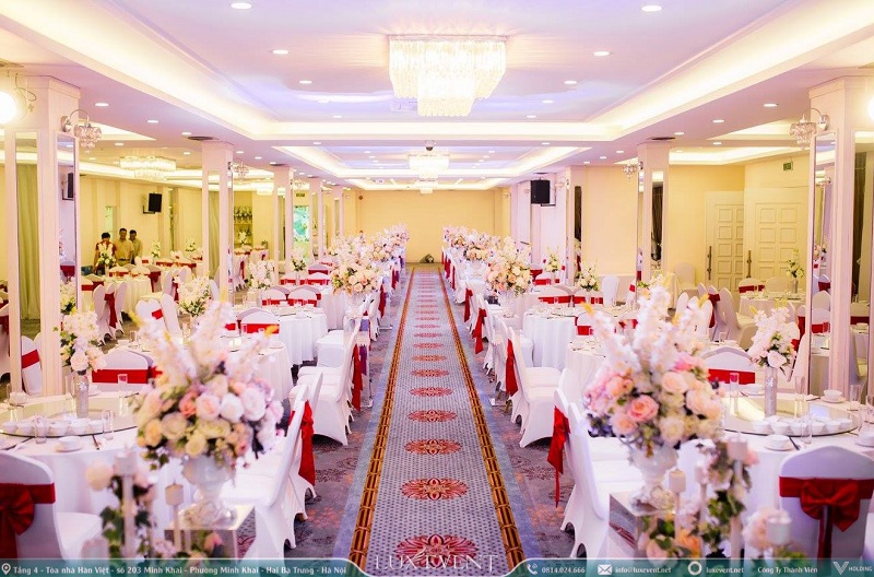 Trung tâm tổ chức sự kiện và tiệc cưới Diamond Palace 